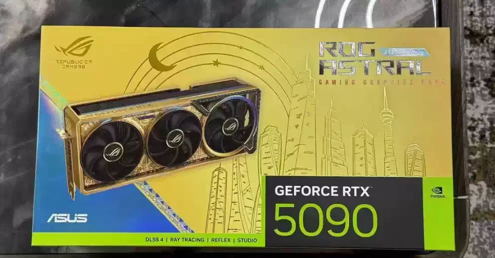 Placa gráfica 5090 Gold Astral Chassis