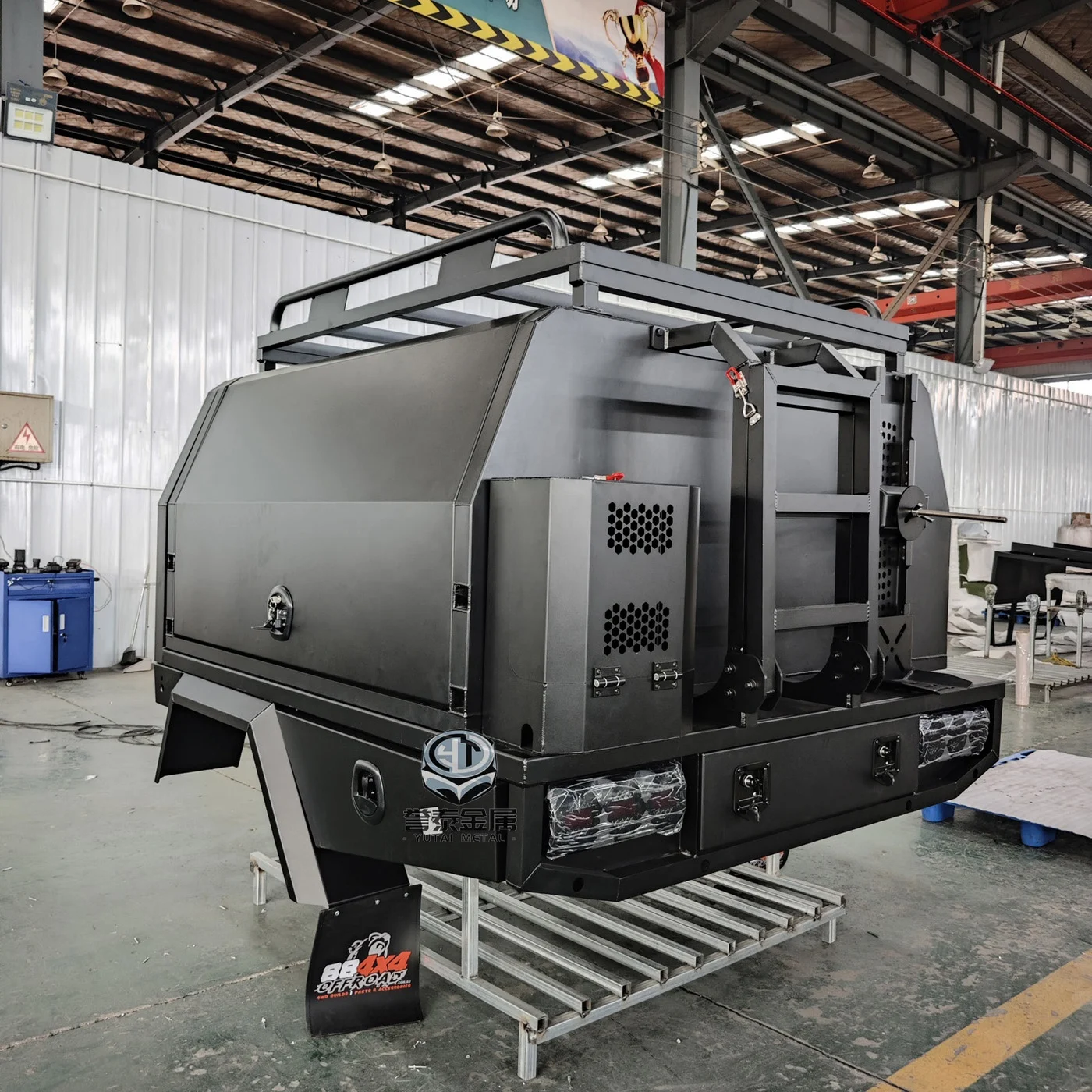 Aluminum Alloy Waterproof Portable Ute Canopy for Pickup Truck with Lockable Toolboxes and Accessories