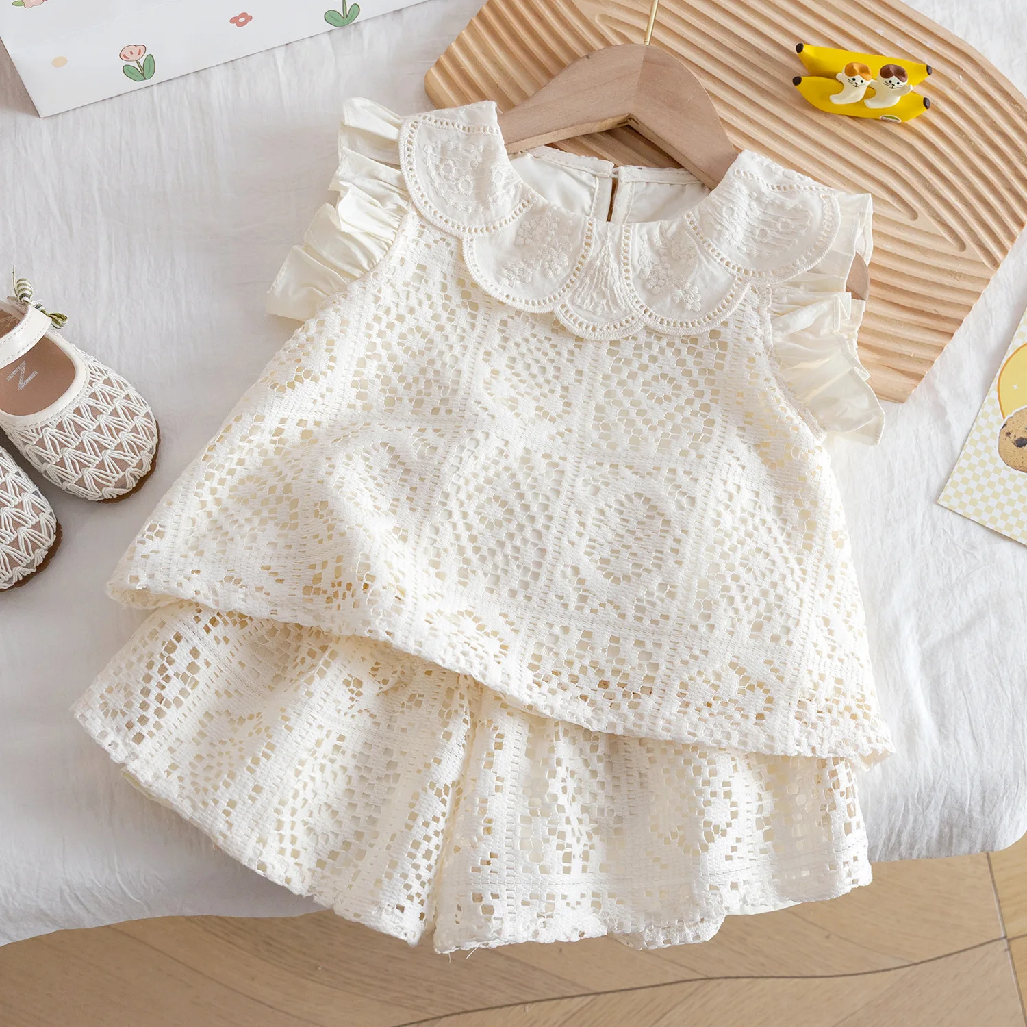 Girls' Shorts Set Summer 2026 New Children's Baby Flower Embroidery Doll Collar Hollow Out Tank Top Lace Shorts 2 Piece Outfit