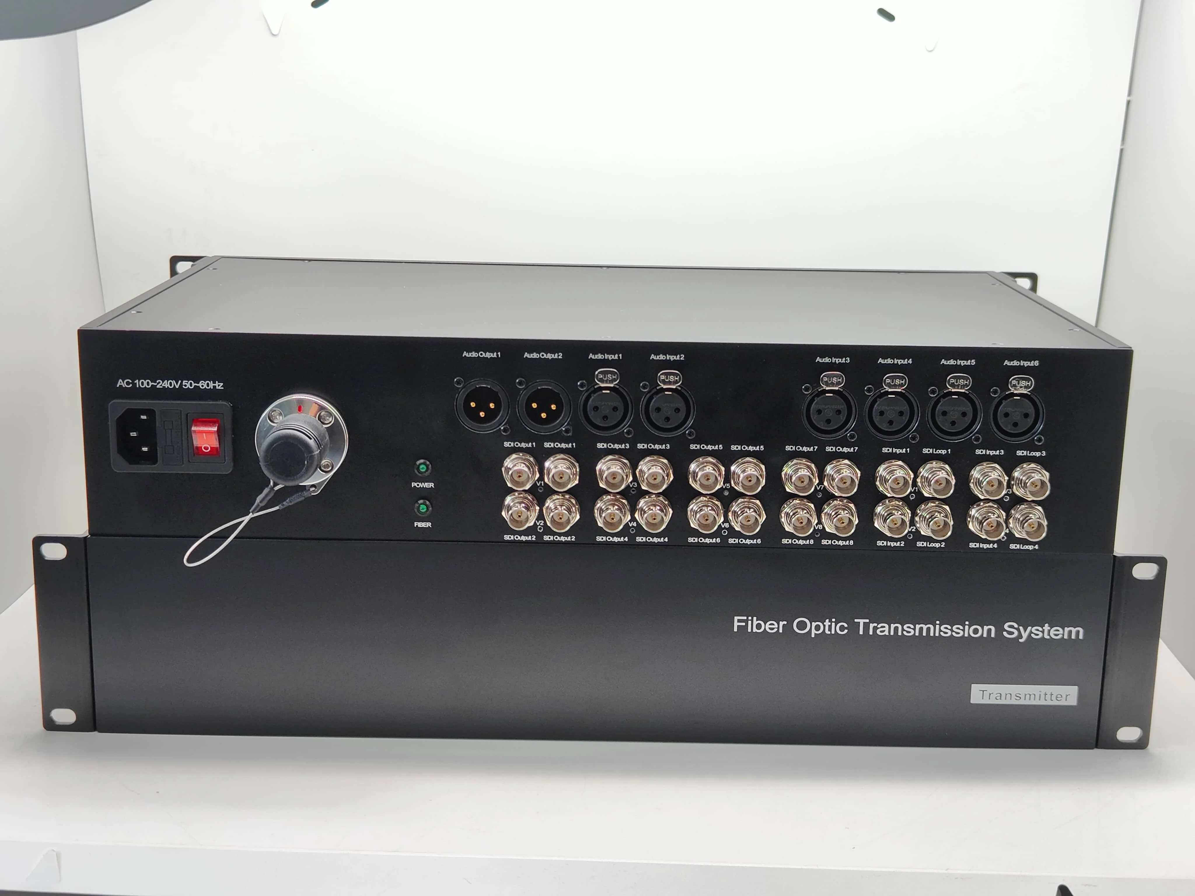 Convertitore in fibra ottica 3G-SDI a 12 canali + audio bilanciato XLR 8CH, con connettore in fibra SMPTE per trasmettere