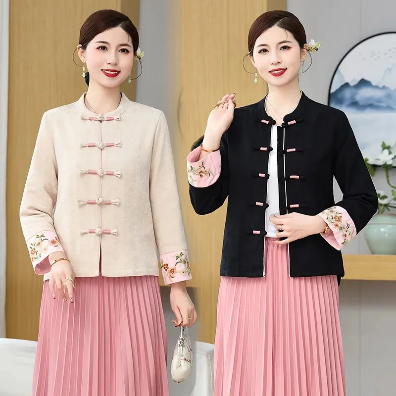 2025 New Chinese Style Outerwear With Retro Embroidery Mother's Buckle Spring And Autumn Top Women's Long Sleeved Temperament