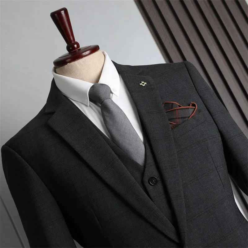 

(41) Plaid Suit for Men, Three-piece Suit, Korean Style, Slim Fit, Professional Suit, Groomsmen Suit