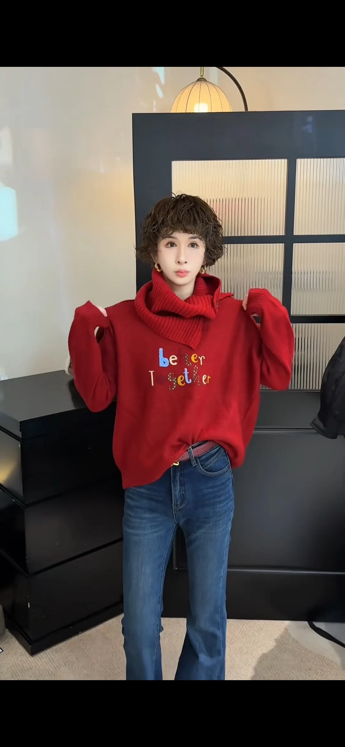 

Новая зимняя коллекция 2025: Свободный модный повседневный женский топ однотонного дизайна в европейском стиле