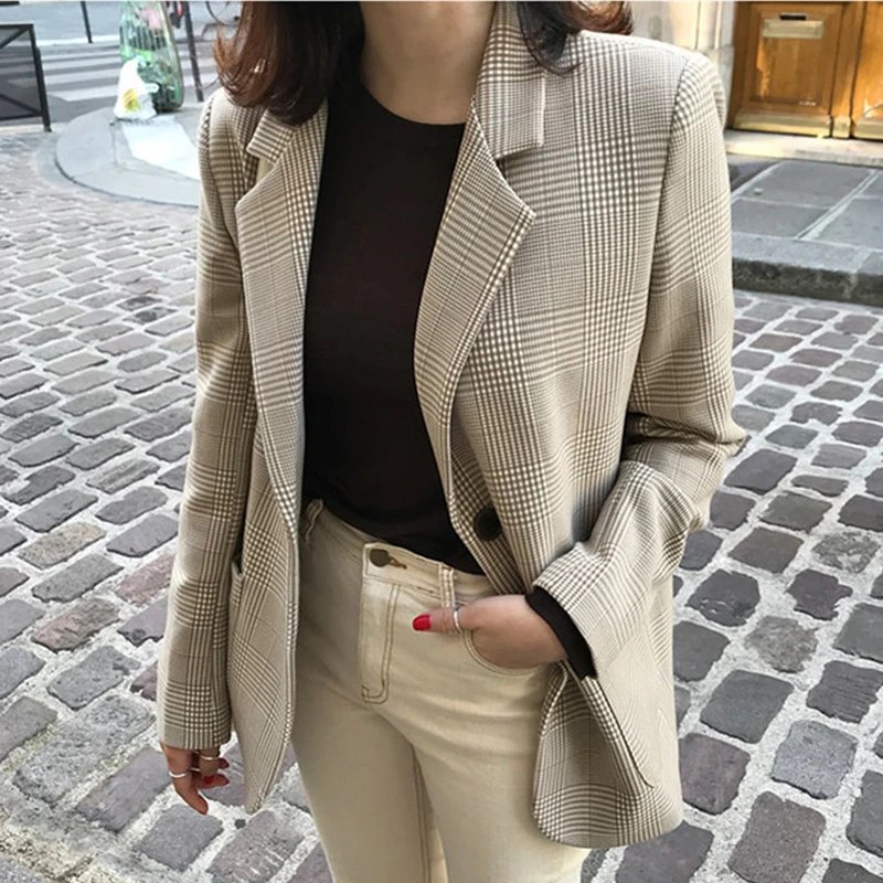 

BGTEEVER Vintage Loose Pockets Single-breasted Plaid Blazer Women Elegant Notched Collar Long Sleeve Women Jackets