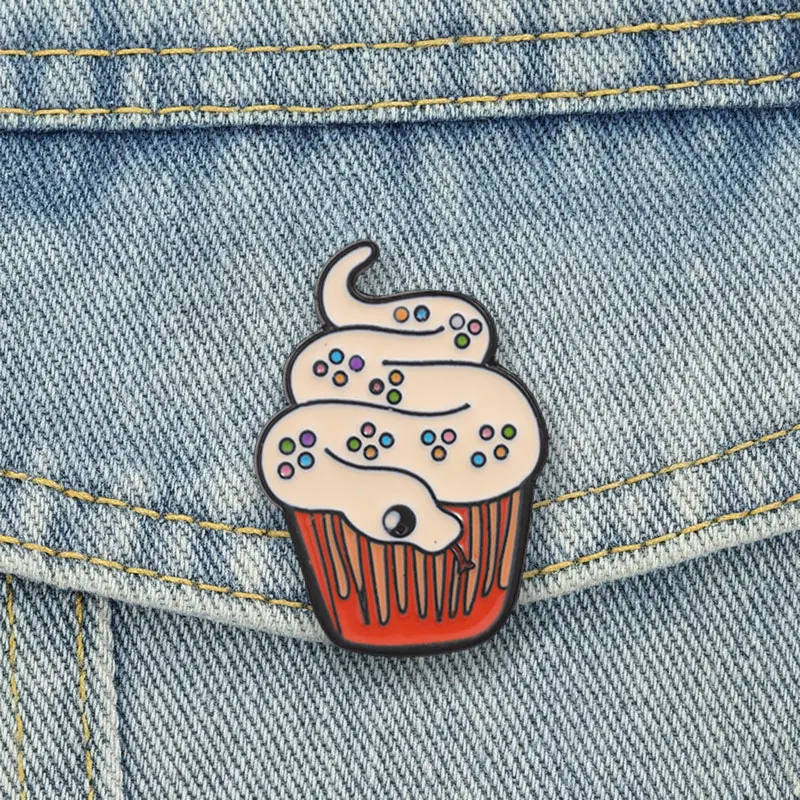 Cupcake Snake Badge Cute Dessert Reptile Enamel Pins Cartoon Colorful Sprinkles Cake Brooch Animal Accessories Decor Gift