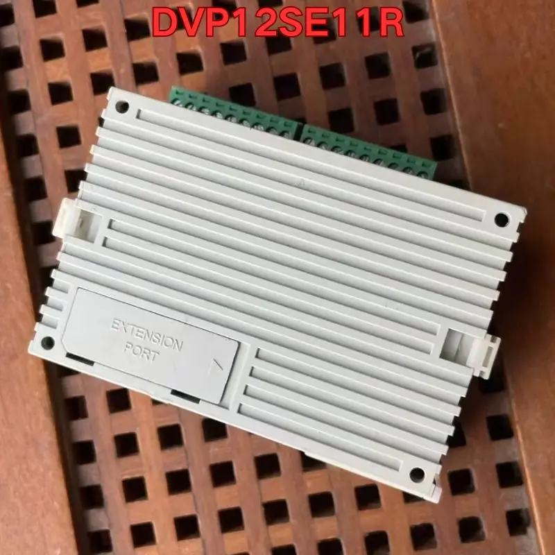 Second-hand PLC module DVP12SE11R function test is normal