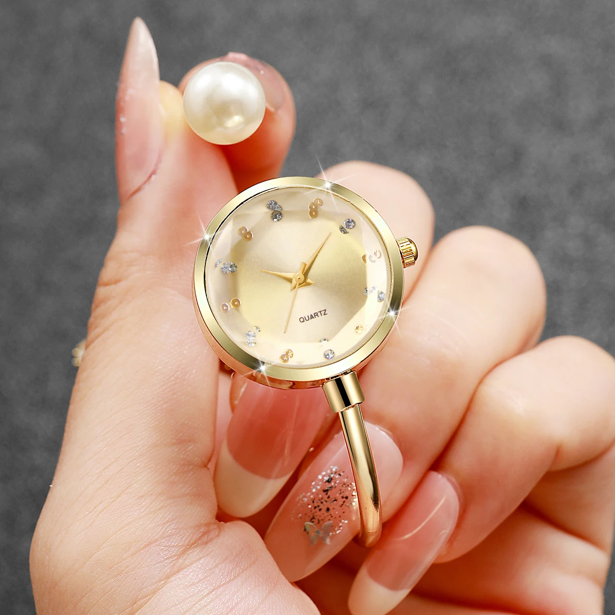 

Модные женские кварцевые часы с жемчужным браслетом и бриллиантами, наручные часы для женщин, подарок