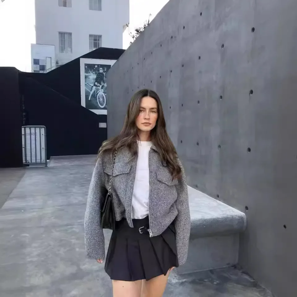 

2025 Women's Elegant Solid Coat Zipper Long Sleeve Pocket Bomber Jacket Female Spring Casual Loose Streetwear Coats