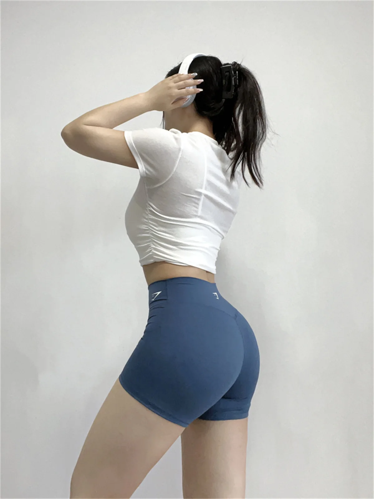 

Sexy Gym Girl Shorts Tight Hips Internet Celebrity Fitness High Waist Training Pants Elastic Shorts Adorable Woman Short Mature