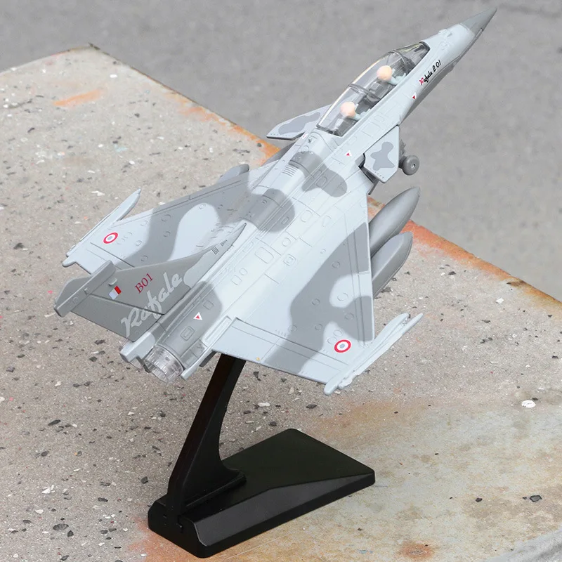 Alloy Fighter Model Toy com Retorno Força, Aviação, aviões militares, Presente ornamento, F546