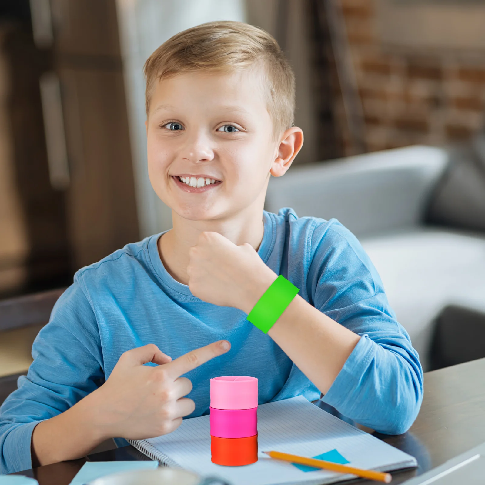 

36pcs Slap Silicone Wrist Bands For Slap Bracelets For Kids White Kids Adults Party Favors Bulk Snap Bracelet Set White Green