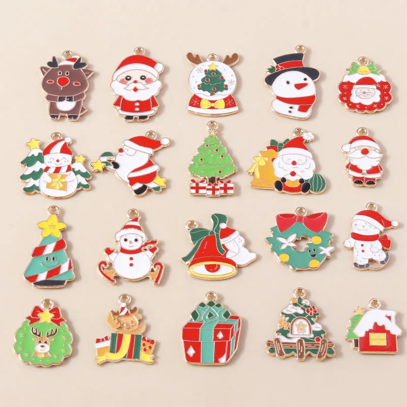 10pcs New Enamel Christmas Charms Beer Bell Snowman Santa Claus Pendant for Diy Necklace Earring Jewelry Making Accessories