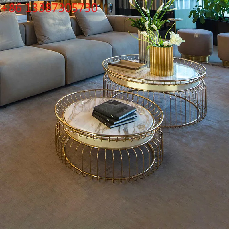 

Постмодернистский кофейный стол из мрамора в стиле лёгкой роскоши для дома, современный, высококачественный, с золотой отделкой из нержавеющей стали.