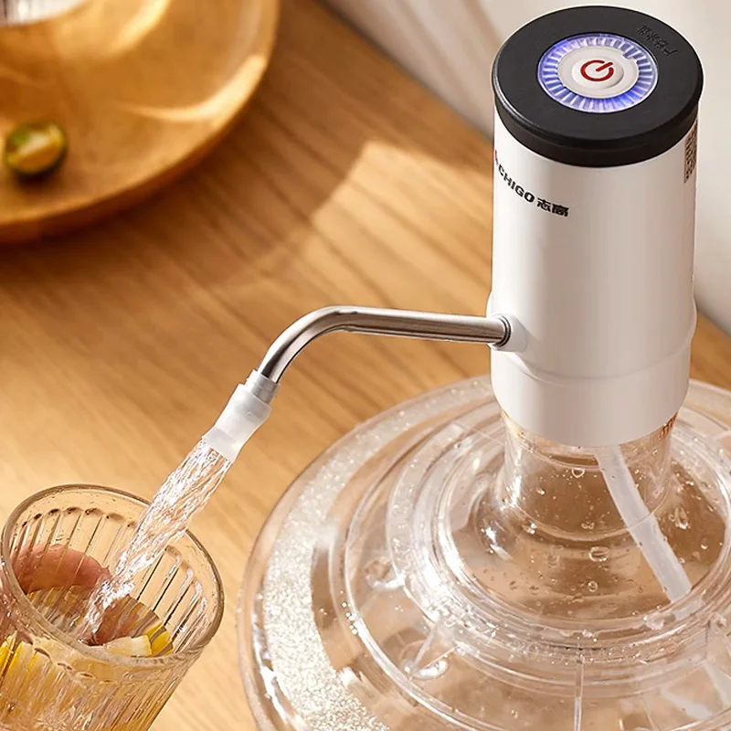 Wysokiej jakości pompa elektryczna gospodarstwa domowego ze stali nierdzewnej do pokoju salonu USB do wielokrotnego ładowania pompy jedno kliknięcie dozownik do wody czarny