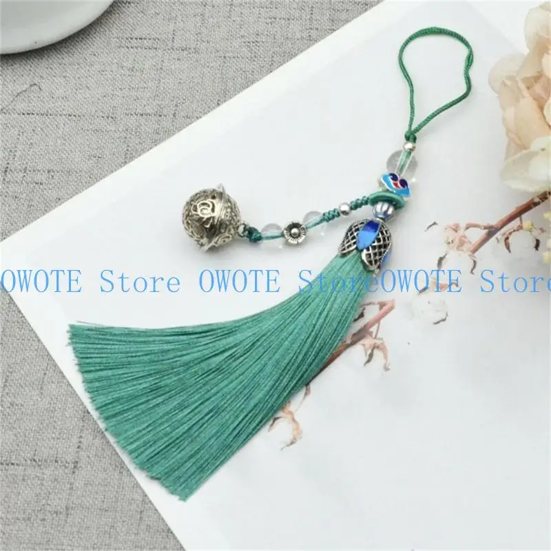

652F Elegant Traditional Pendant with Soft Tassels Keychain Hanging Charm Unique Fashion Accessory Gift for Women