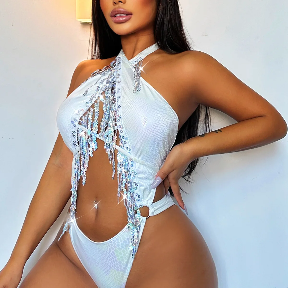 Costume da bagno intero nuovo Sexy europeo e americano nappa moda costume intero Backless Halterneck Bikini Skinny 2024