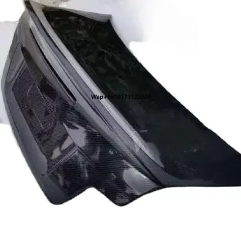 

Карбоновый спойлер на крышку багажника для E82 E87 E88