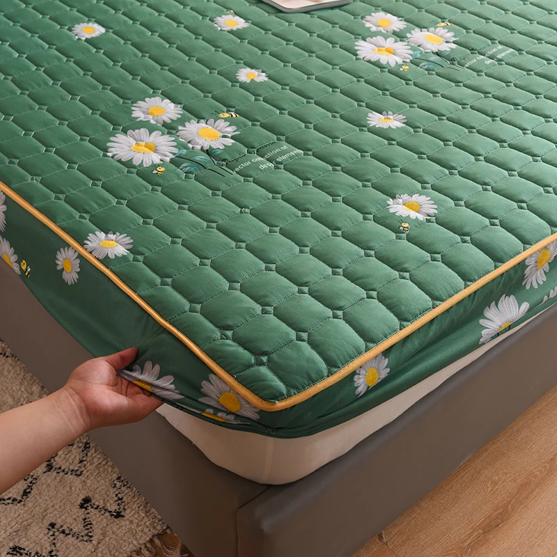 Thickened quilted mattress cover Double bed cover Removable mattress protector Queen King brushed fitted Bed Sheet No Pillowcase