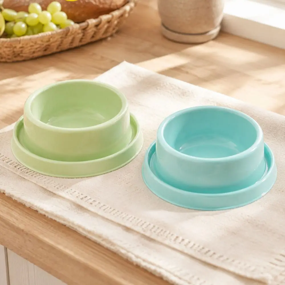 Durable Plastic Anti Ant Pet Bowl Anti-Proof Design Round Shape Pet Feeding Bowl BPA Free Water Channel Water Moat Bowl for Dogs