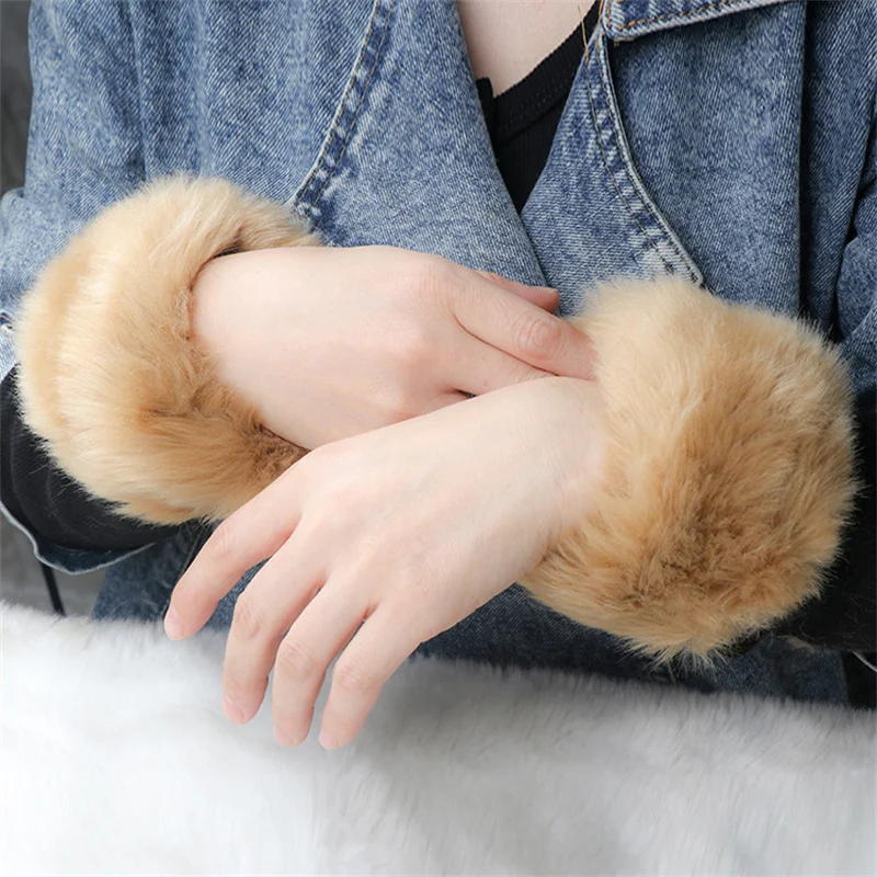 1pair Women Thick Fur Cuffs Winter Soft Faux Fur Plush Cuff Windproof Gloves Hand Wrist Warmer Cuff Clothing Accesories