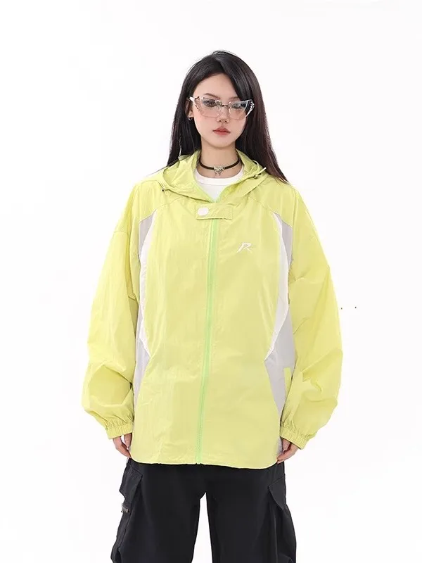 

Loose Women's Summer UV Protection Jaet Hooded Windbreaker Breathable Lightweight Zipper Closure Color Outerwear