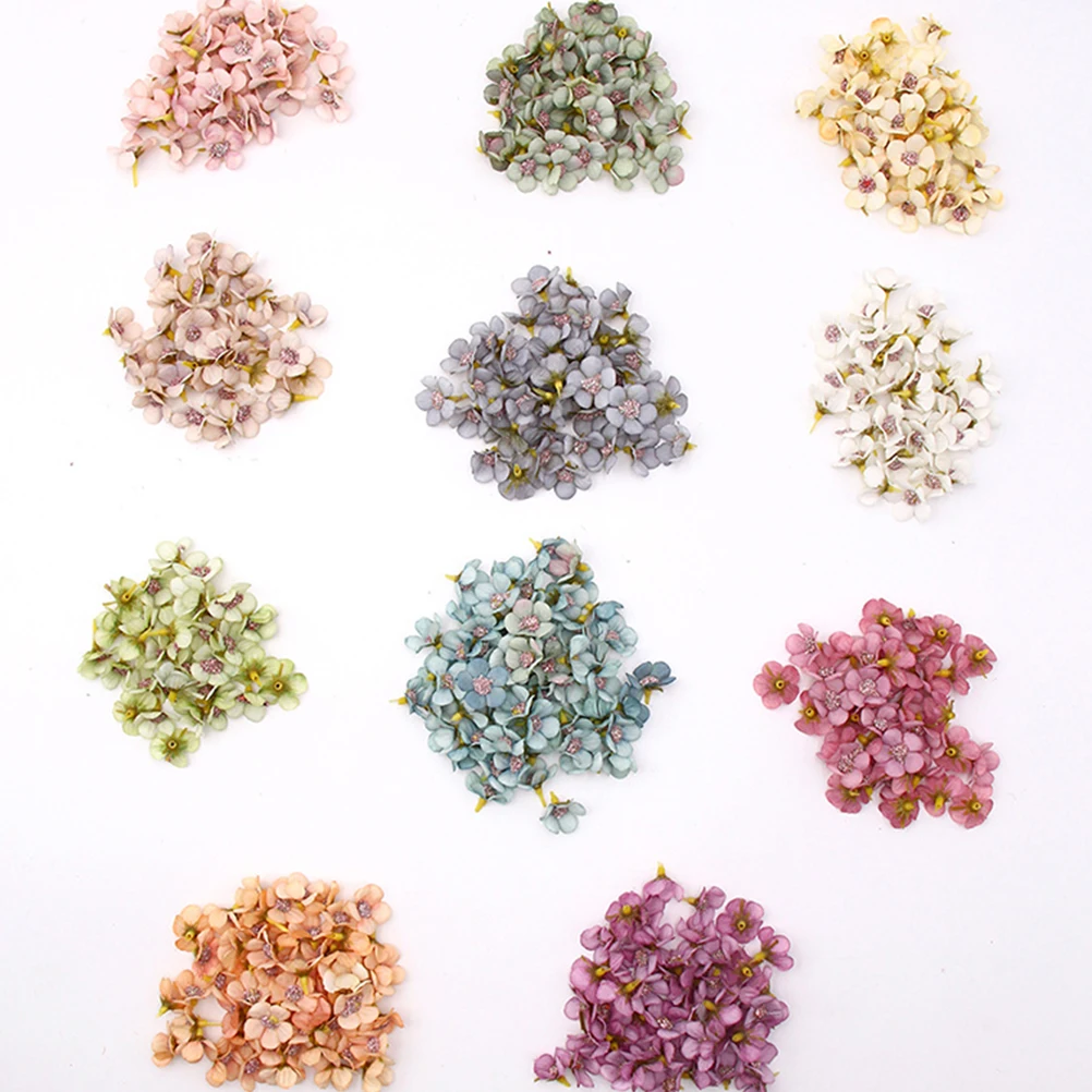 

100pcs Mini Silk Daisy Flowers Simulation Decorative Supplies for Home Store Restaurant Photo Props H made Crafts