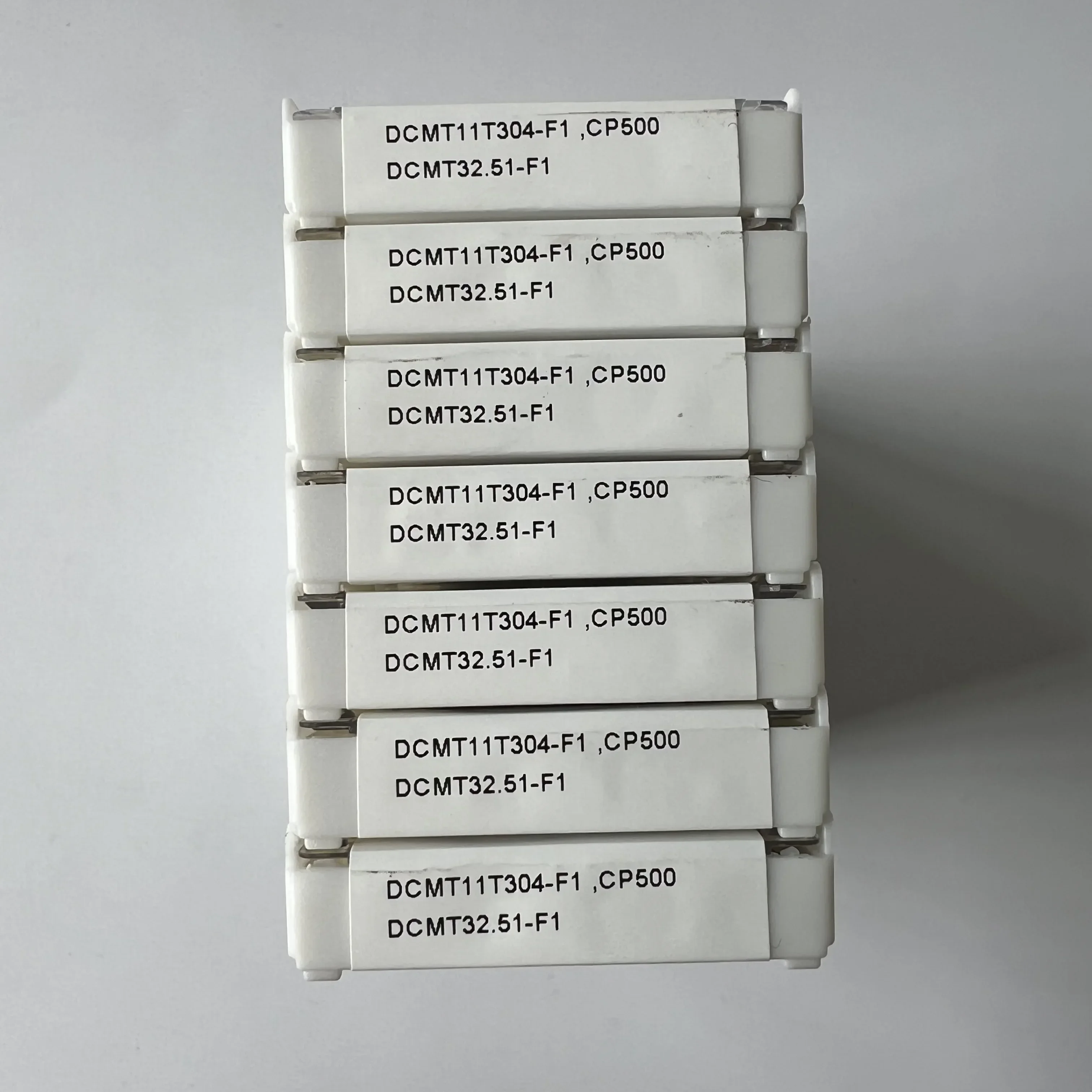 DCMT11T304-F1,CP500 /Alloy blade 10 Pcs