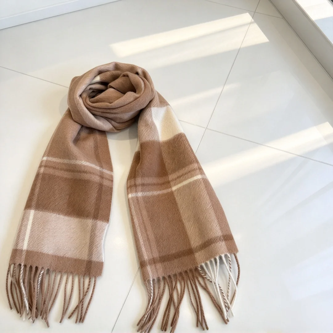 Luxury Brand Shawl Neck Women's Fashion Scarf Warmer Soft Scarf 30*180cm Handmade Minimalist Versatile Premium Ideal for Gifting - view 5