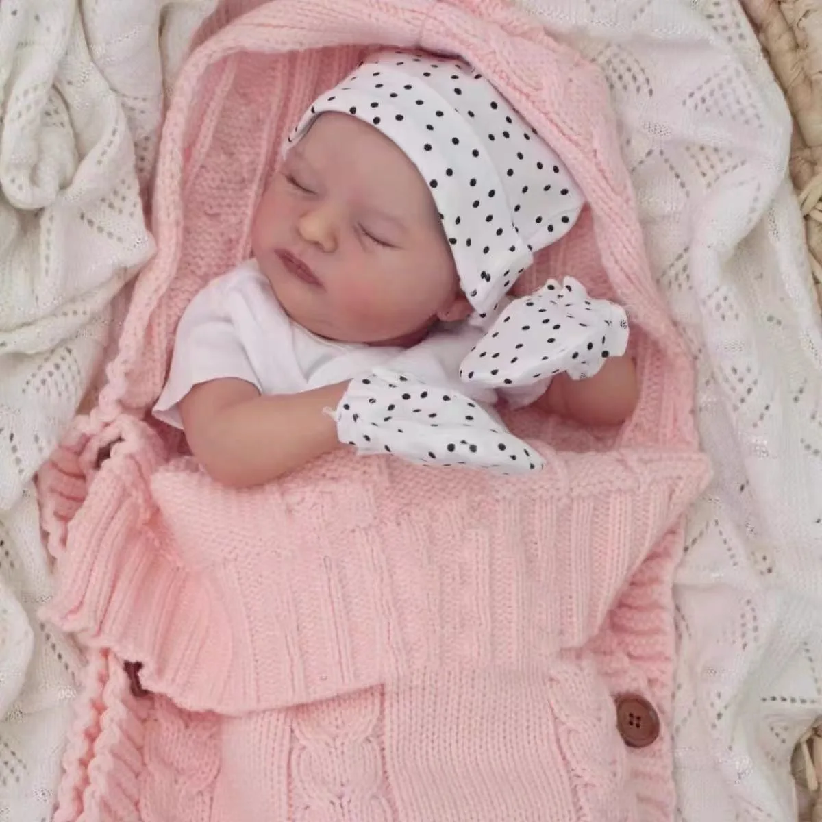 NPK Muñeca Reborn Laura Recién Nacida de 19 Pulgadas - Detalles Pintados a Mano de Piel 3D Realista con Venas Visibles Incluye Manta