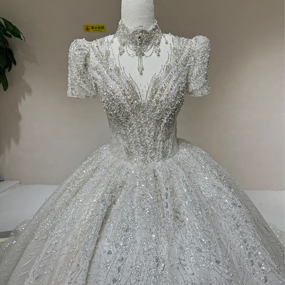 Robes de mariée à paillettes personnalisées, perles brillantes, col en V, luxe, à lacets, robe de Rhprincesse, robe de mariée traînante, Dw0002