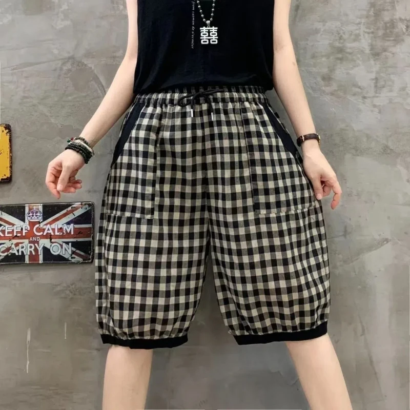 

Retro Plaid Women's 2024 Summer New Patchwork Elasticized High-waisted Drawstring Pocket Fashion Loose Casual Five Point Shorts