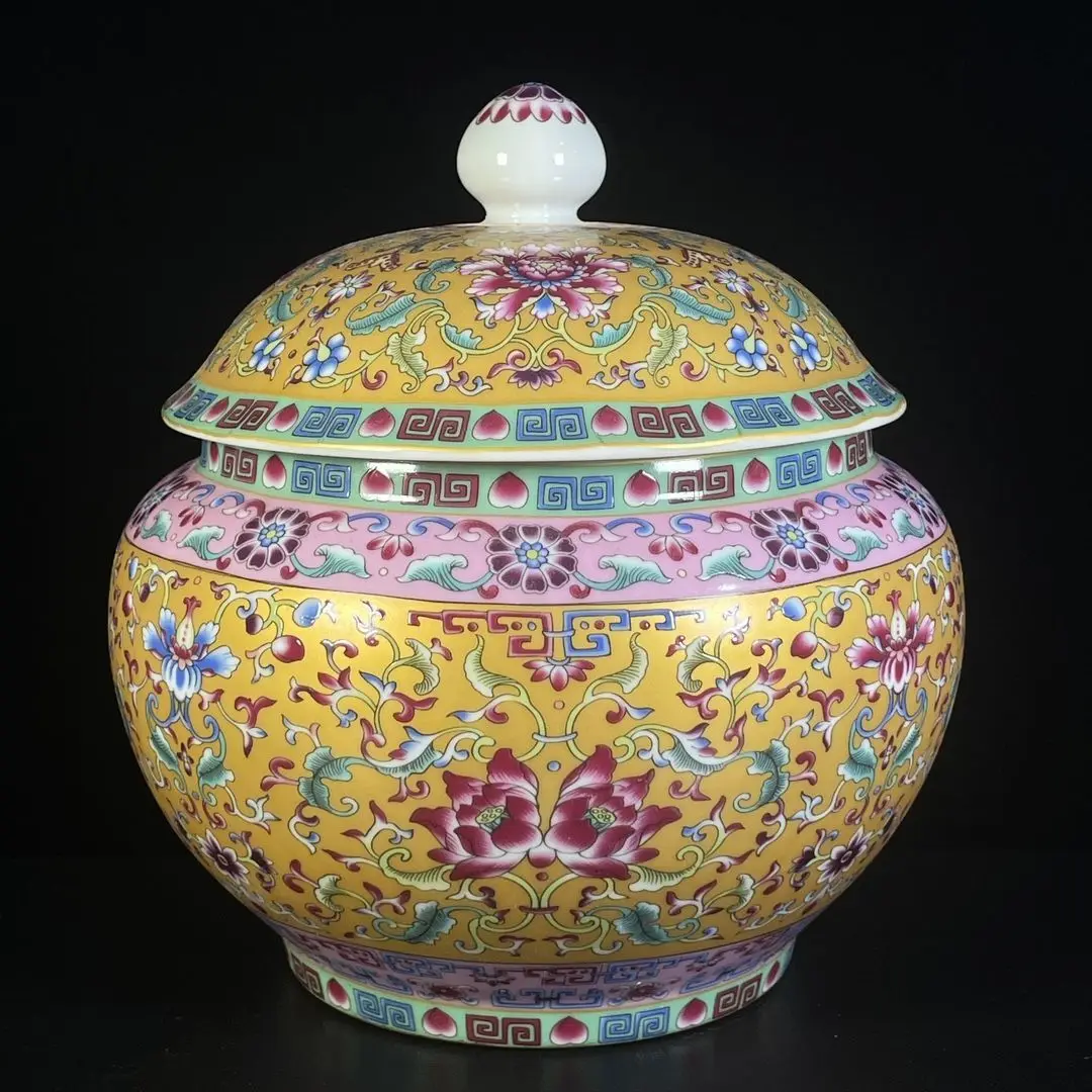 

Chinese Wenwan Porcelain Covered Jar, Enamel Color Gilded Twisted Branch Floral Pattern Hand Painted Ceramic Storage Pot