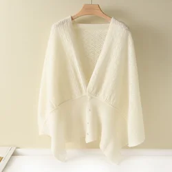 Chal de ganchillo hueco de punto de lana pura 100% para mujer, bufanda corta para todas las estaciones, cárdigan sólido hueco, ropa multifuncional con cuello en V