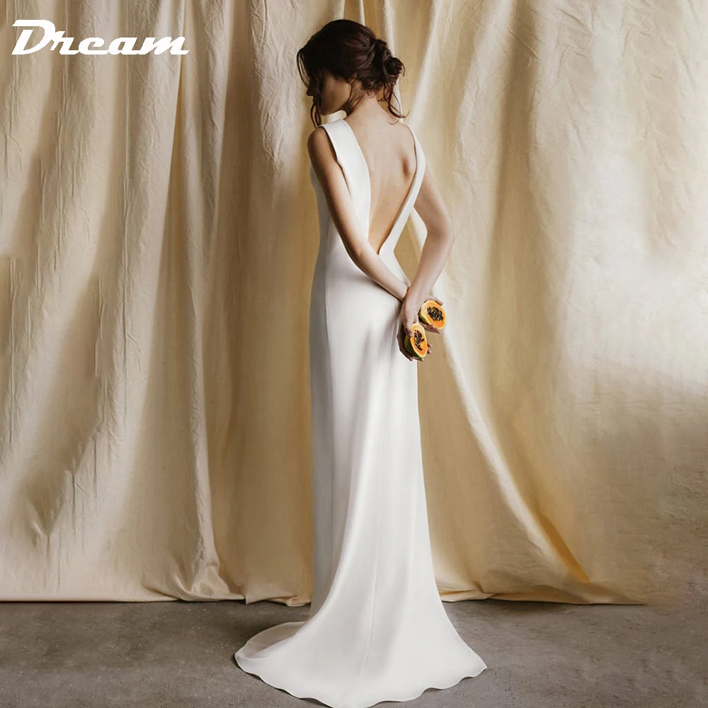 DREAM Stretchy Crepe Sheath Simple Wedding Dress Sleeveless Open Back Boat Bateau Neck Elegant Bridal Gown