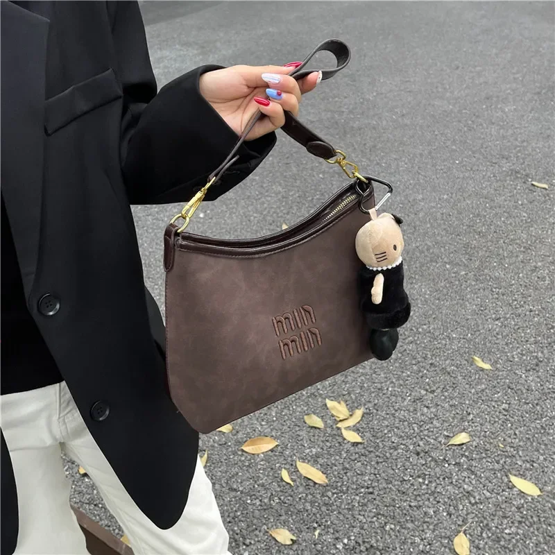 

Women Leather Luxury Classic Fashion Designer Crossbody Tote Bag Elegant Shoulder Handbag For Daily Stylish Outings