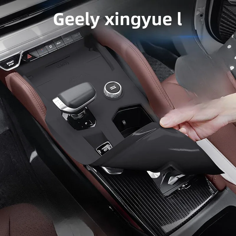 For Geely Xingyue L Center Console Silicone Mat - Anti-Slip Storage Tray Liner & Interior Accessories (2021-2024 Models)