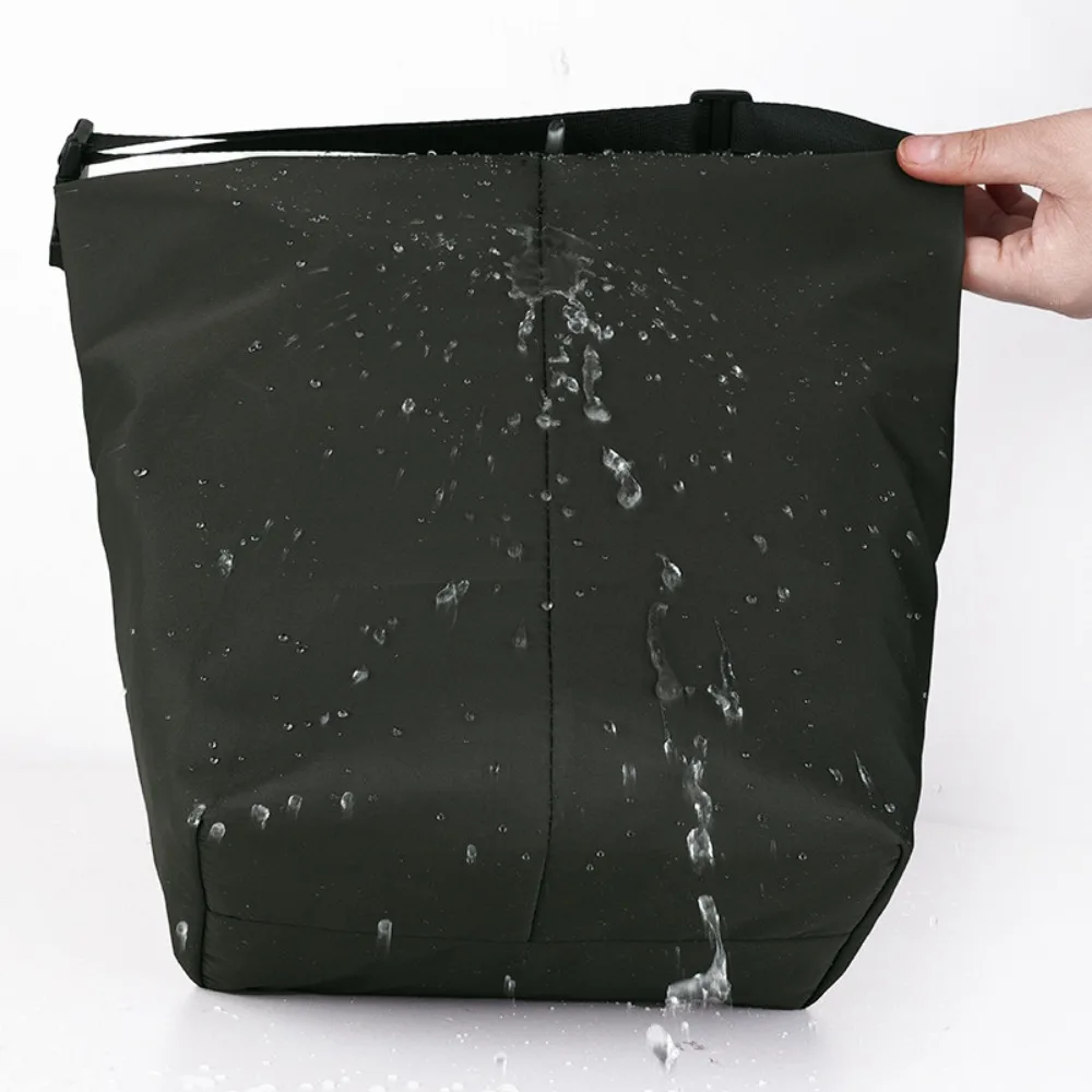 Creative Nylon Handheld Lunch Bag Waterproof Large Capacity Thermal Lunch Bags Insulated Tableware Storage Cooler Bag Unisex