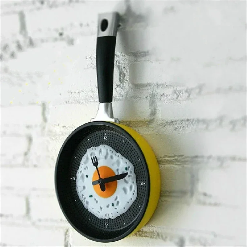 Tableware Design Creative Frying Pan Modeling Kitchen Clock Creative Modern Home Decoration Hanging Table