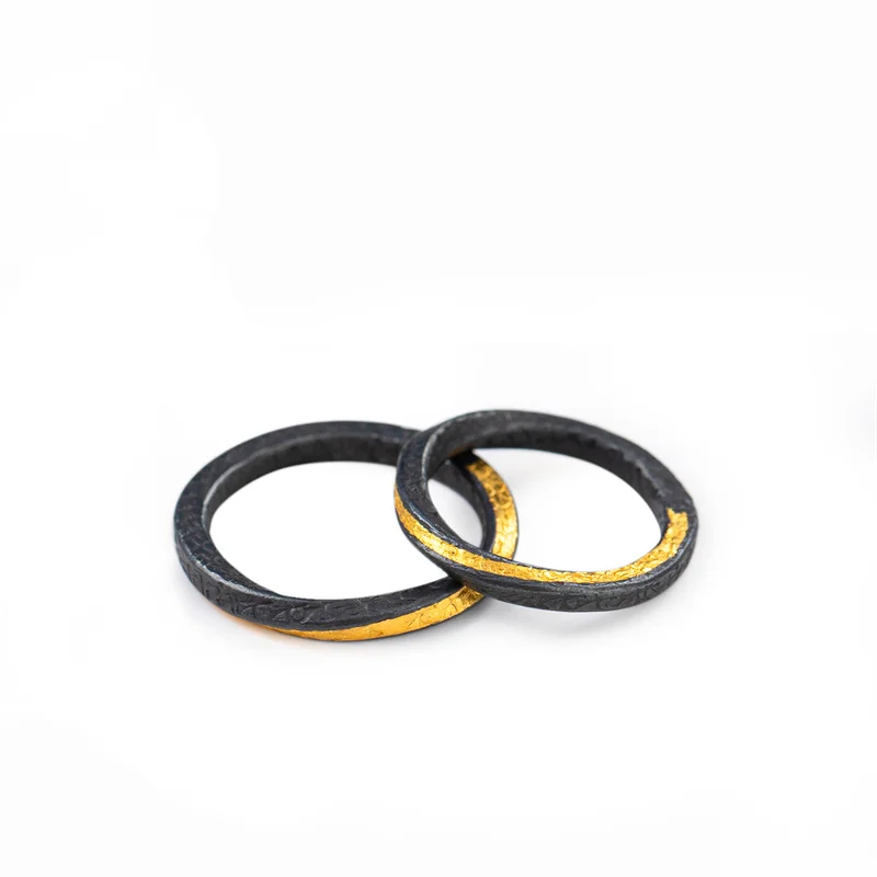 Anello per coppia per accessori per l'anniversario dell'amante Anello semplice alla moda con motivo serpente Anello da uomo in collisione color oro nero regolabile