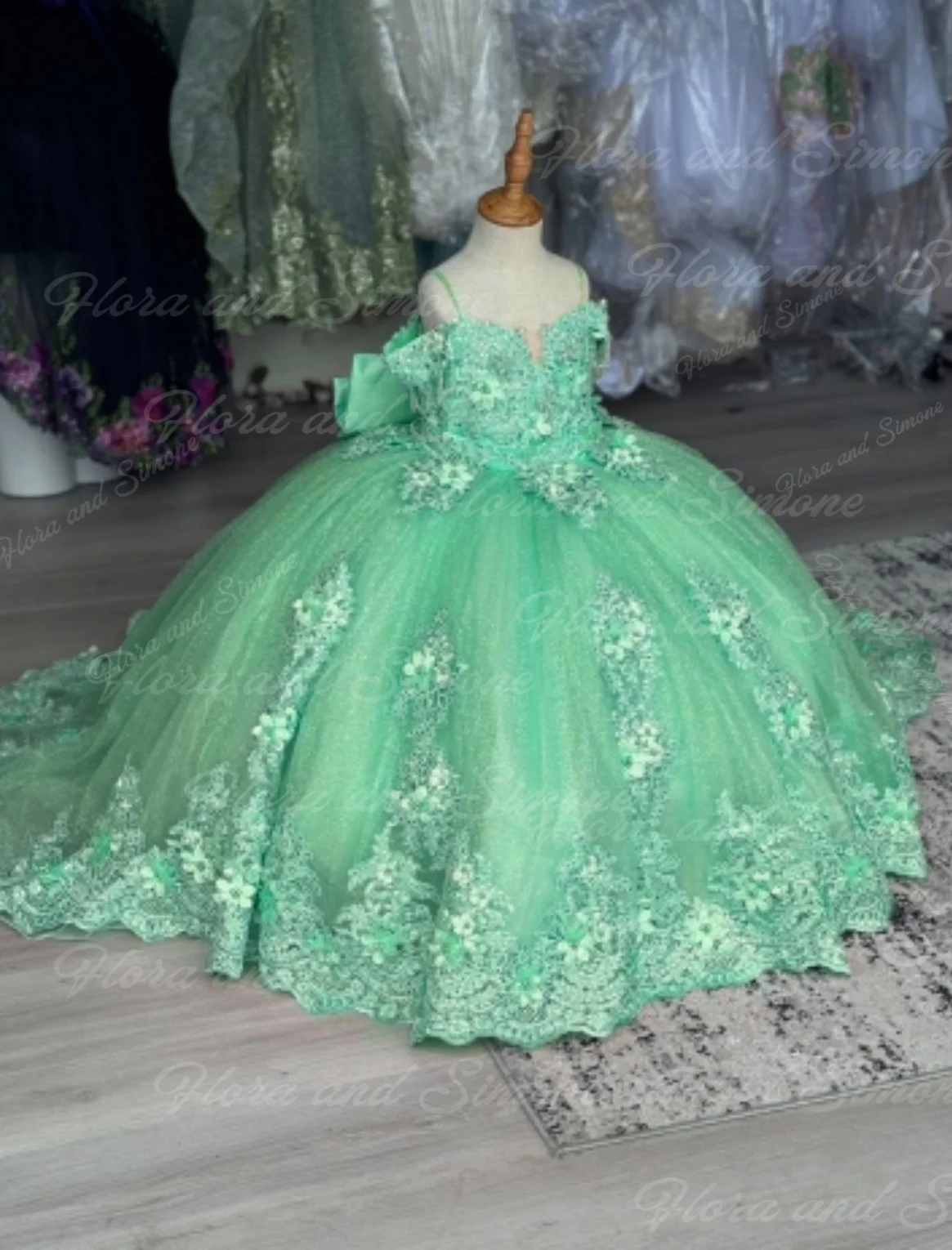 Quinceañera luxo bordado apliques miçangas vestido da menina de flor para festa de casamento meninas pageant recepciones formais personalizado
