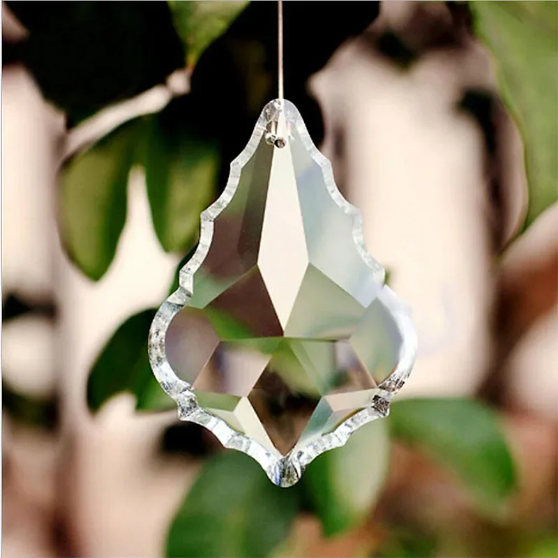 Crystal Prisms Hanging Suncatcher Chandelier Parts Maple Leaf Pendant Glass Beads Home Wedding Party Decoration Figurine Crafts