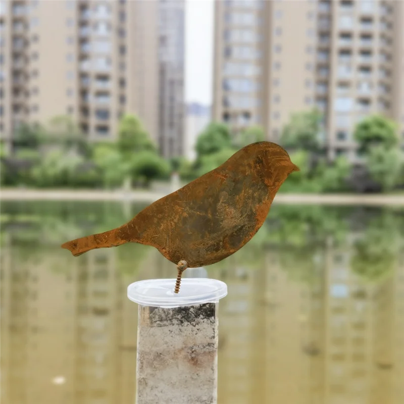 CMHI-Rusty Birds Decoration, Metal Birds Statues Lifelike Patinas Metal Birds Garden Ornaments Silhouette Garden Fence Decor