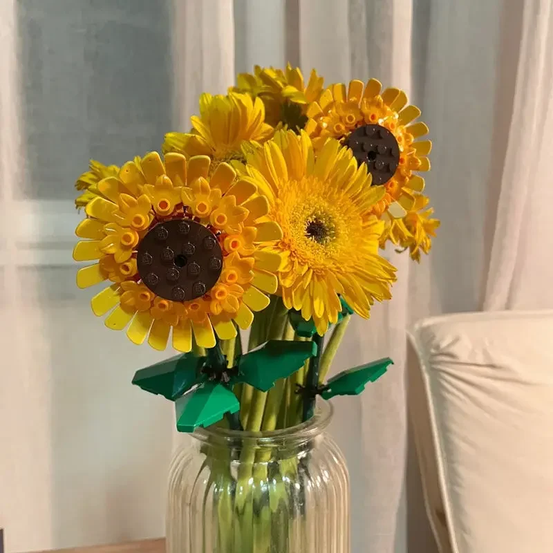 Sunflower Blocks City Creative Plant Desktop Decoration Building Blocks Girls Toys Birthday Gifts MPC Model Classic Bricks image 3