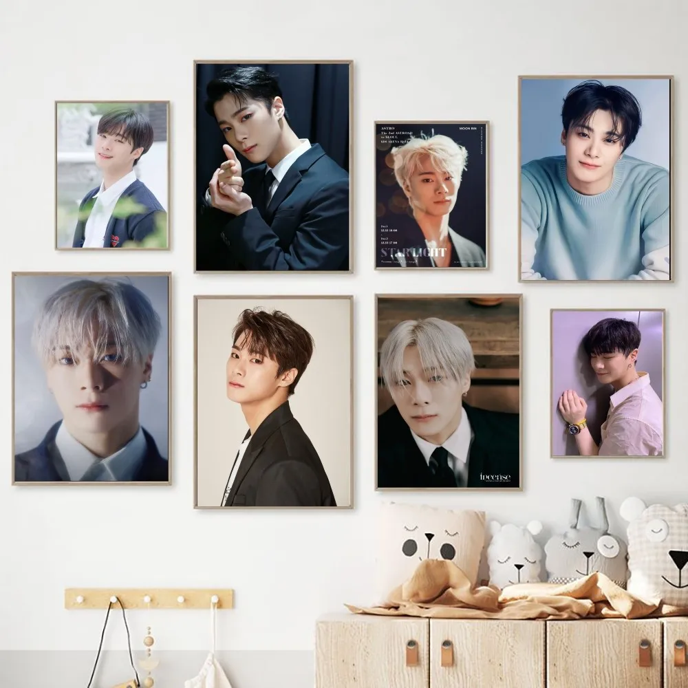 Coreano Star ASTRO Moon Bin Poster No incorniciato Poster Kraft Club Bar Paper Vintage Poster Wall Art Painting Bedroom Study Stickers