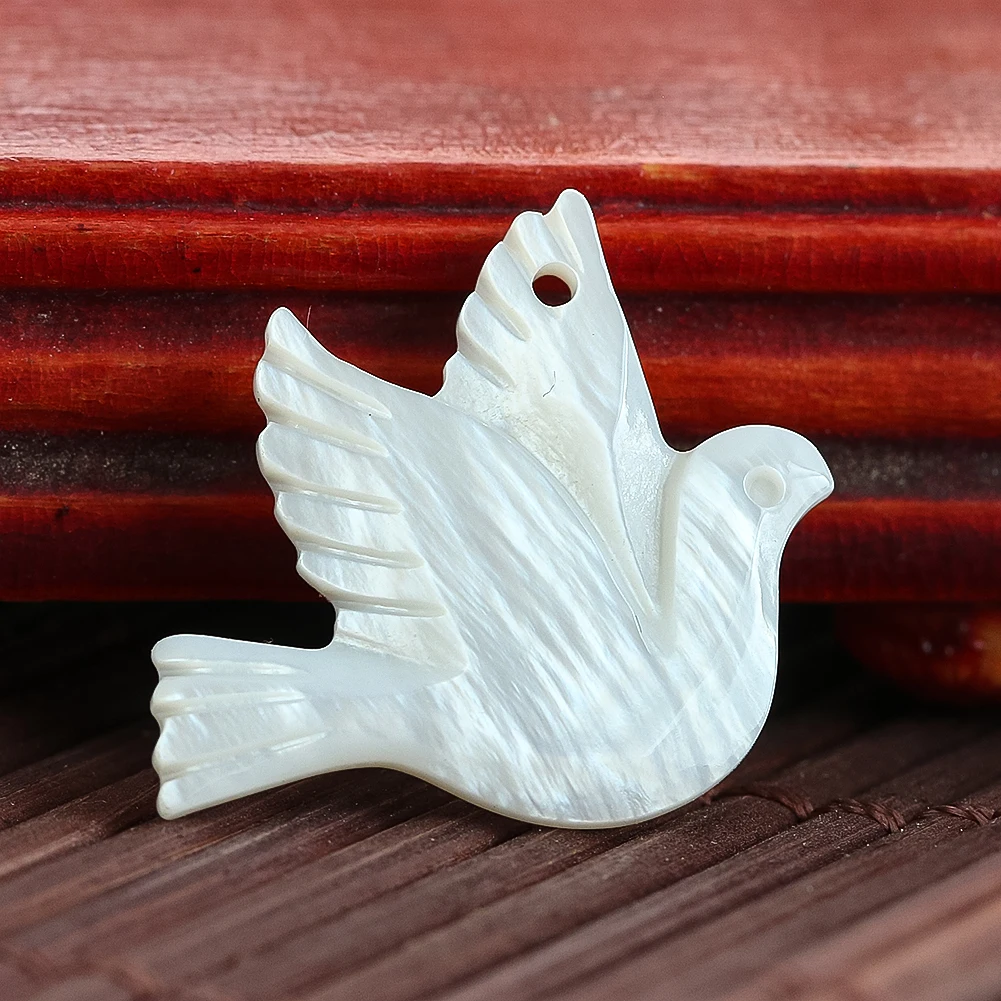 2PCS Natural Shell Peace Dove Pendant White Mother of Pearl Pigeon Charms Beads Jewelry Making DIY Earrings Necklace Accessories