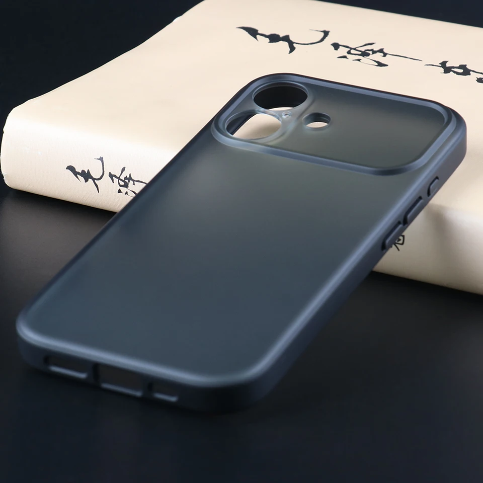 Funda para iPhone 17 con acabado esmerilado, protección de lente de cámara, carga inalámbrica Magsafe, cubierta trasera magnética de PC resistente a caídas 4