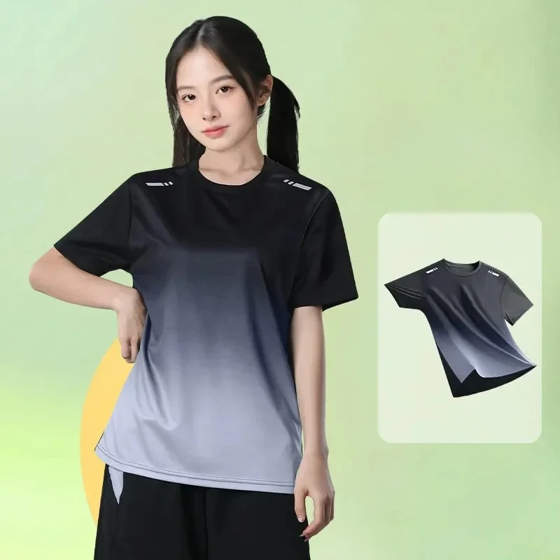 Thumbnail 2 - #26 Latest Athletic Training Tops Offers