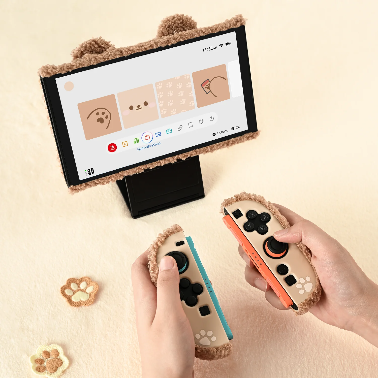 Pluszowe etui GeekShare kompatybilne z Switch 2 (2025), osłona ochronna NS2 na konsolę i kontroler Joy-Con, pluszowy miś — zdjęcie produktu 5