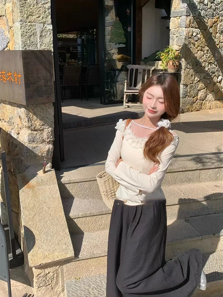 Belle fleur tridimensionnelle maille épissage à manches longues tricoté chemise Base haut polyvalent T-shirt pour les femmes