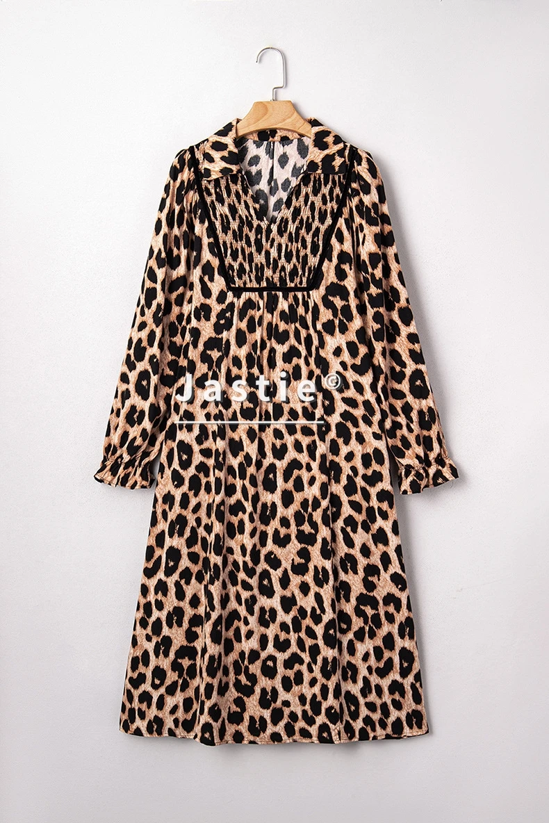Vintage Leopard Print Midi Dress For Women Long Sleeve V-Neck Smocked Waist Flowy Loose-Fit Boho Casual Beach Party Dress